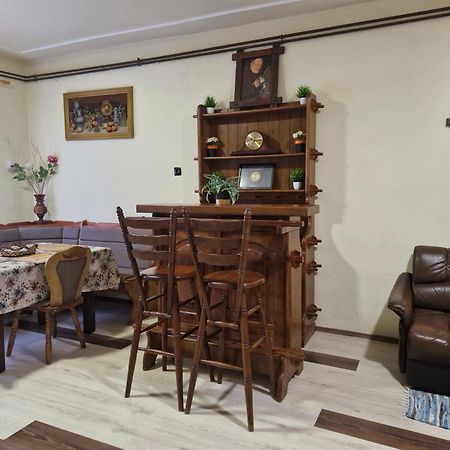 Ruttkai Vendeghaz Apartment Alba Regalǎ Exterior foto