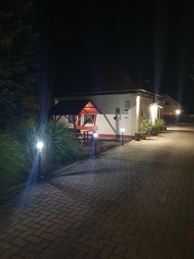 Ruttkai Vendeghaz Apartment Alba Regalǎ Exterior foto