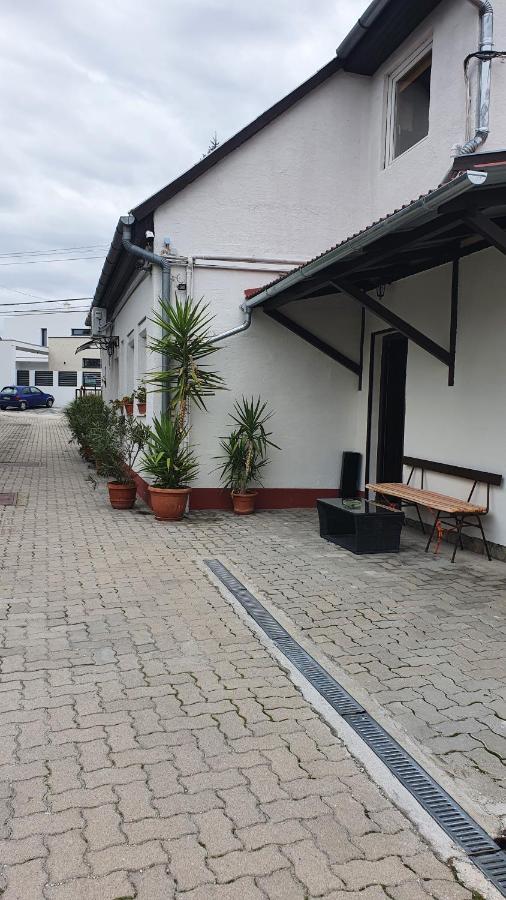 Ruttkai Vendeghaz Apartment Alba Regalǎ Exterior foto