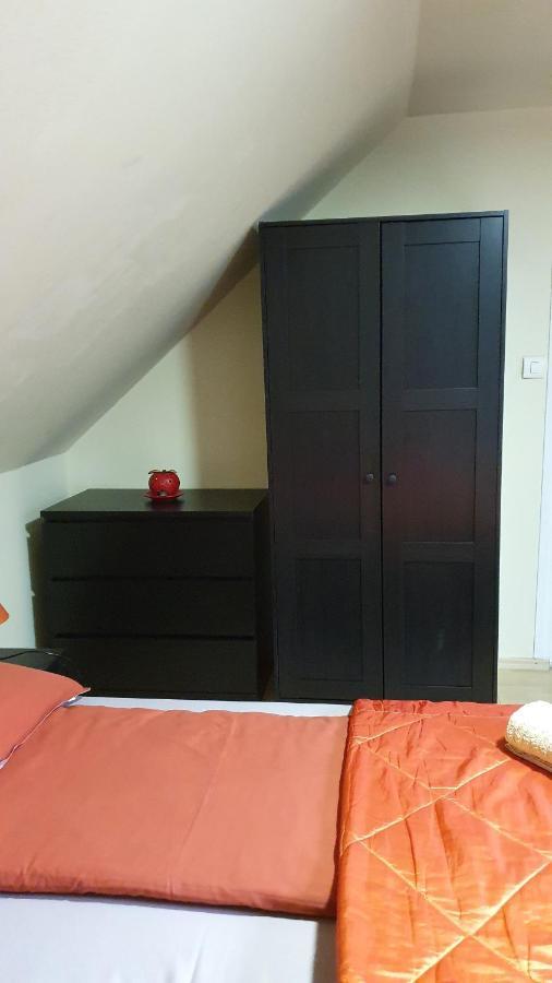 Ruttkai Vendeghaz Apartment Alba Regalǎ Exterior foto