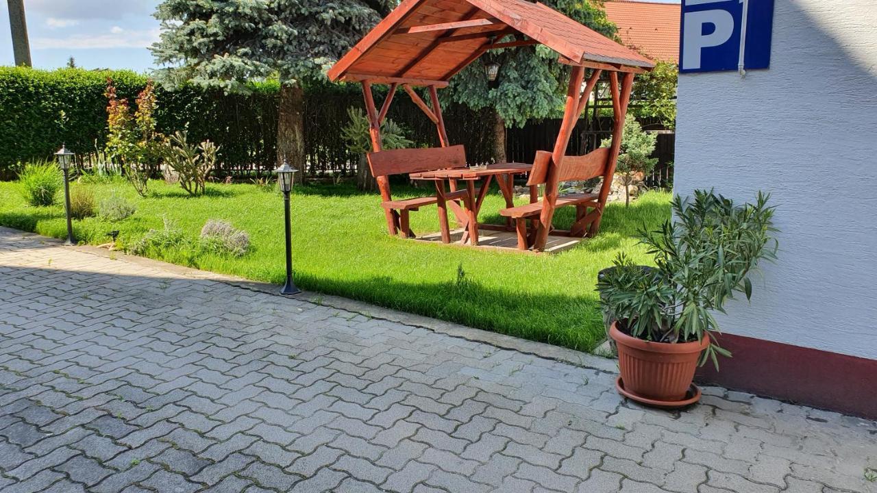 Ruttkai Vendeghaz Apartment Alba Regalǎ Exterior foto