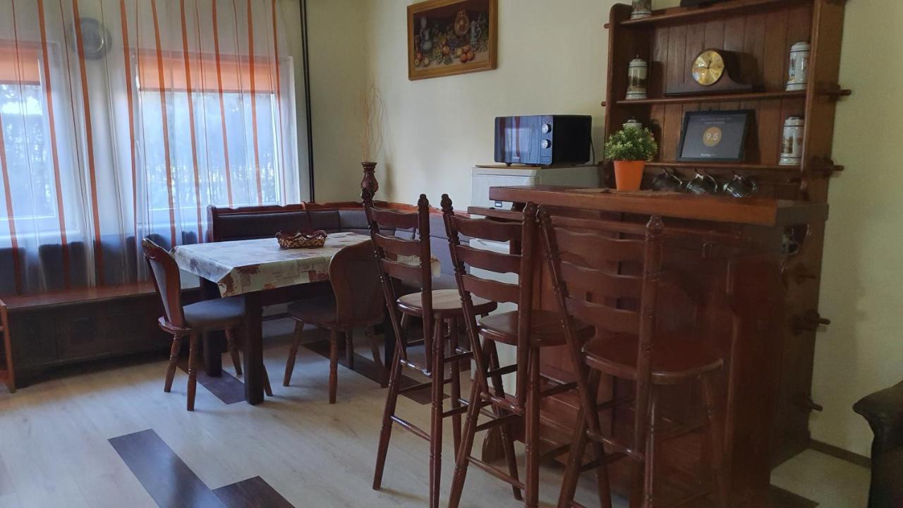 Ruttkai Vendeghaz Apartment Alba Regalǎ Exterior foto
