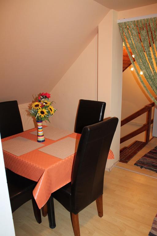 Ruttkai Vendeghaz Apartment Alba Regalǎ Exterior foto