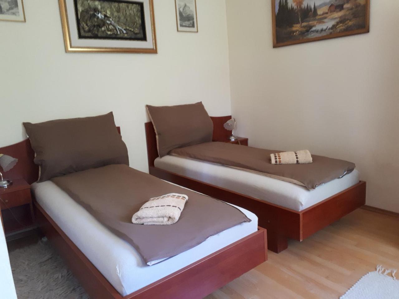 Ruttkai Vendeghaz Apartment Alba Regalǎ Exterior foto